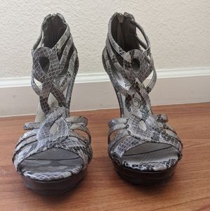 High heels - animal print